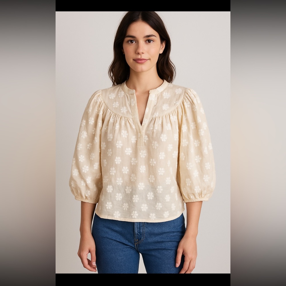 Anthropologie Corey Lynn Carter Cream Embroidered‎ Floral Blouse Size Small